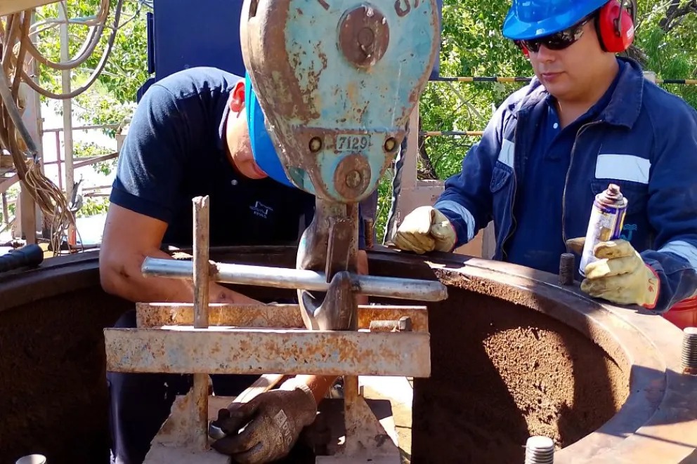EPAS ultima detalles para instalar una nueva bomba para abastecer de agua a Plaza Huincul y Cutral Co