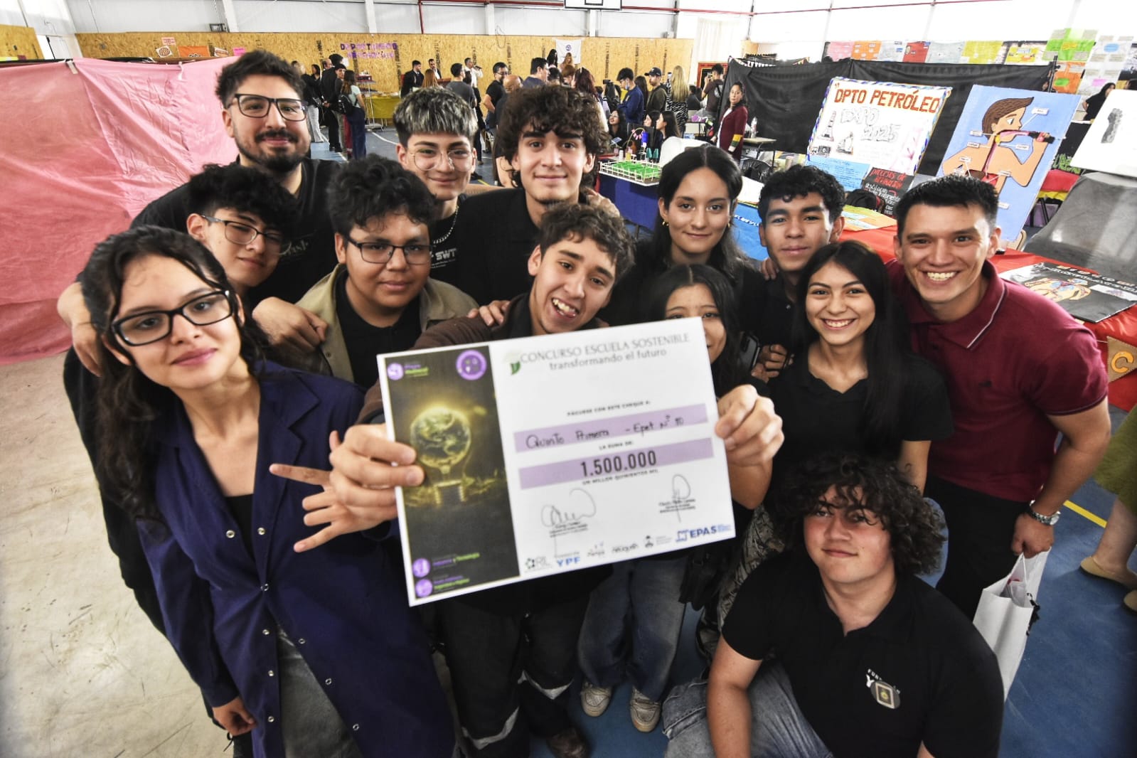 Se realizó la entrega de premios del Concurso “Escuela Sostenible: Transformando el Futuro”