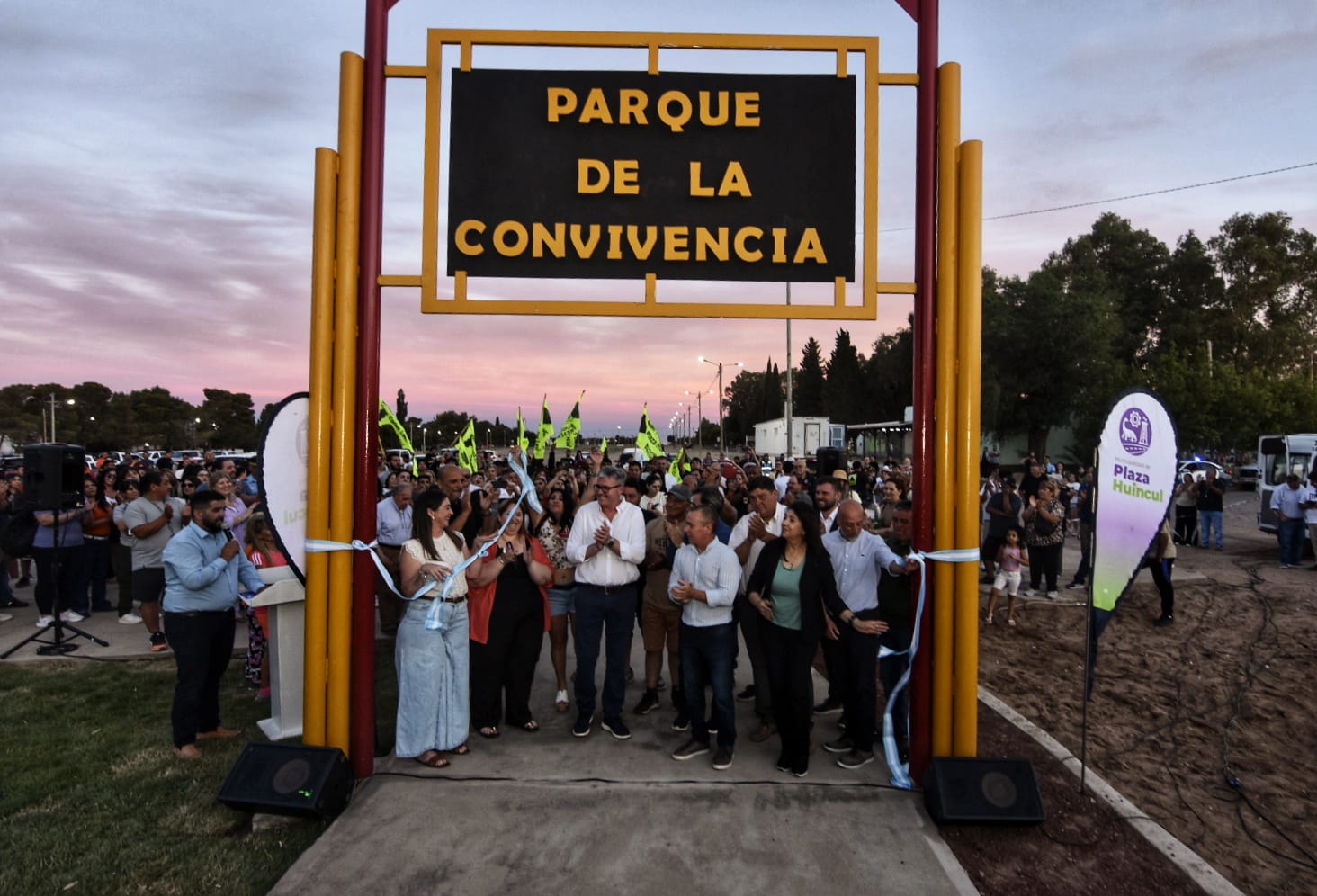 “Estamos trabajando para poner a Plaza Huincul dónde siempre debió estar”