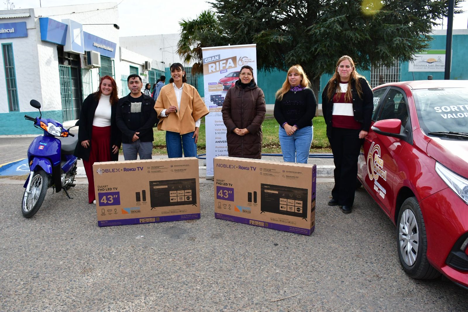 Se entregaron los premios a los ganadores de la Rifa Aniversario de Plaza Huincul