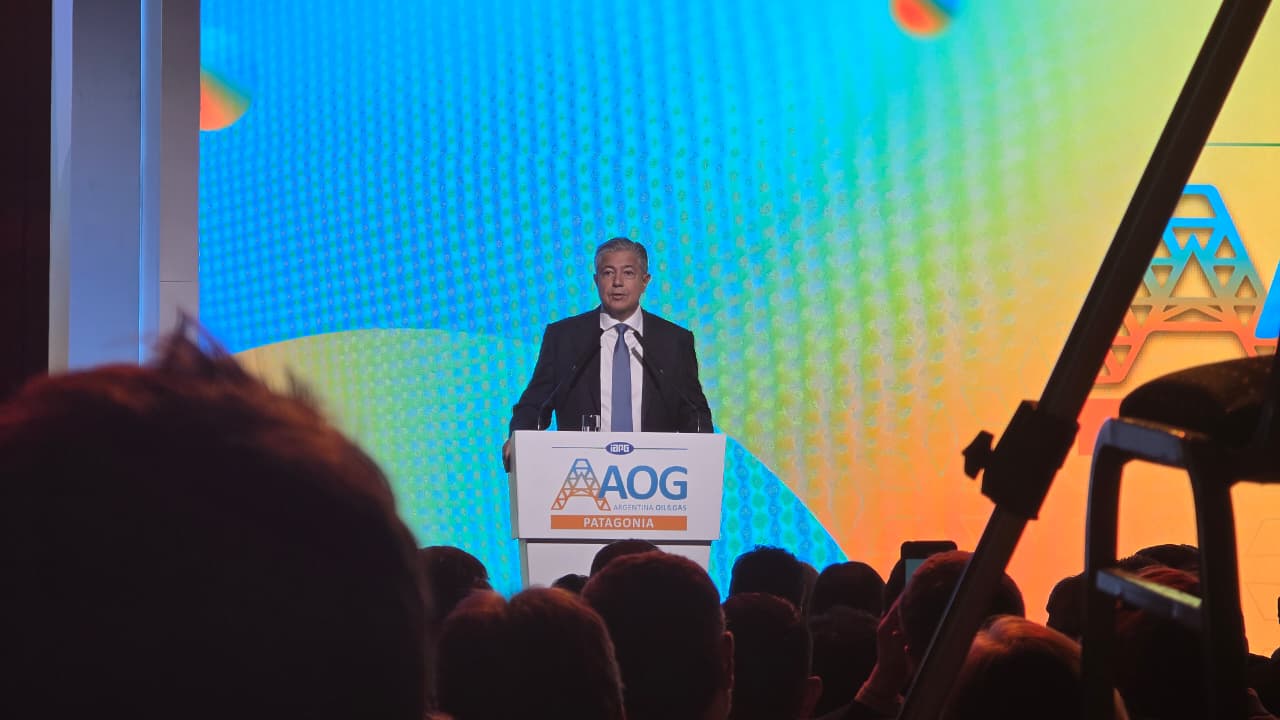 Plaza Huincul participó de la apertura de la Argentina Oil & Gas Patagonia 2026
